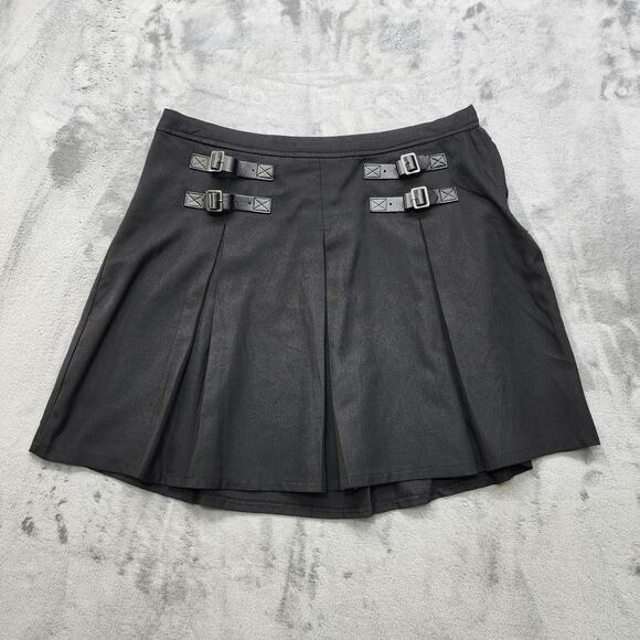 Hot Topic Skirt Womens XL Black Pleated Mini Double Buckle Detail Preppy Goth - Picture 1 of 9